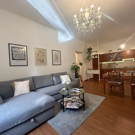 Apartment River House By World